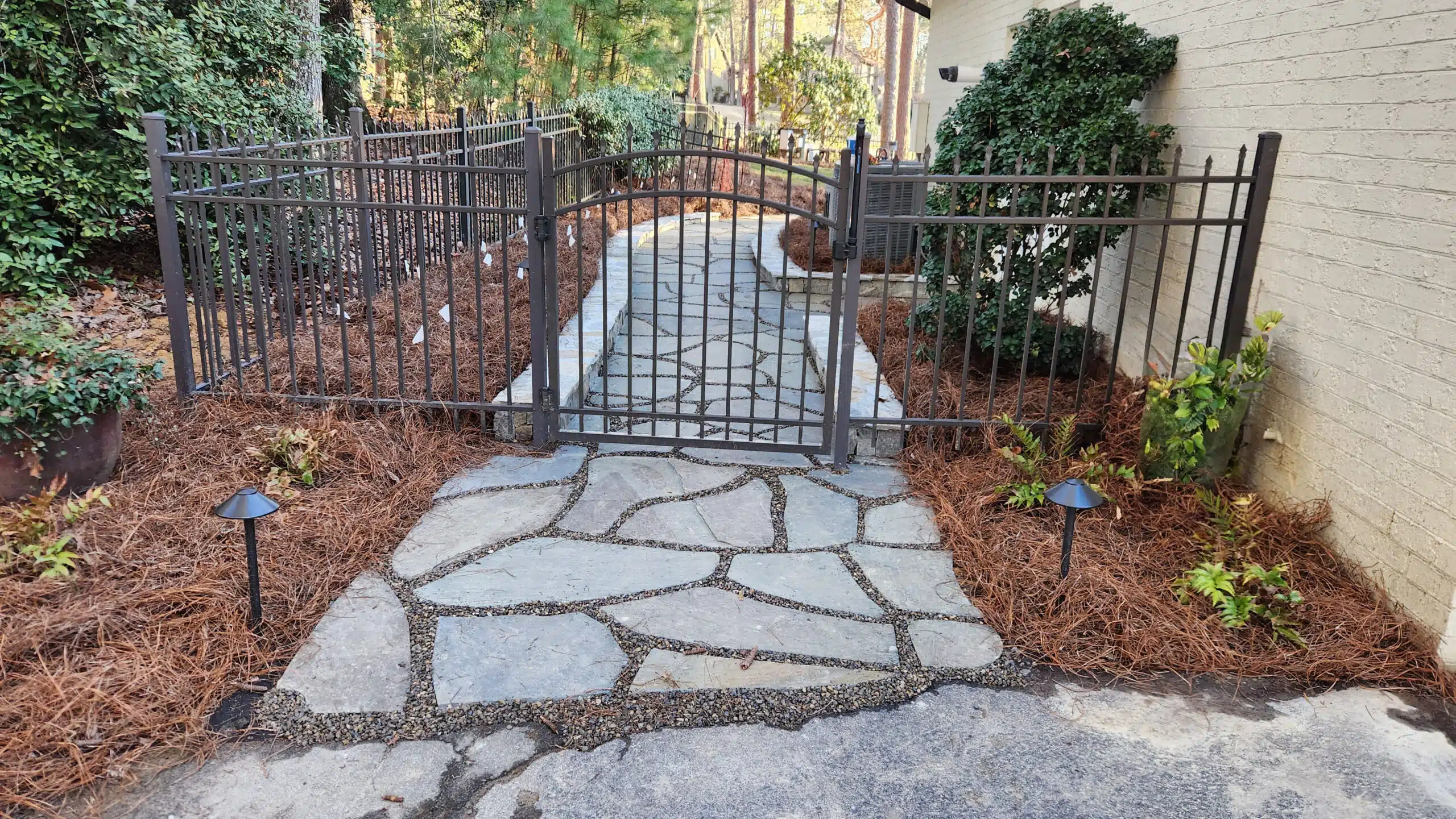 Epoxy Pebble Walkway
