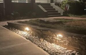 retaining wall with lighting