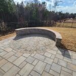 curved retaining wall
